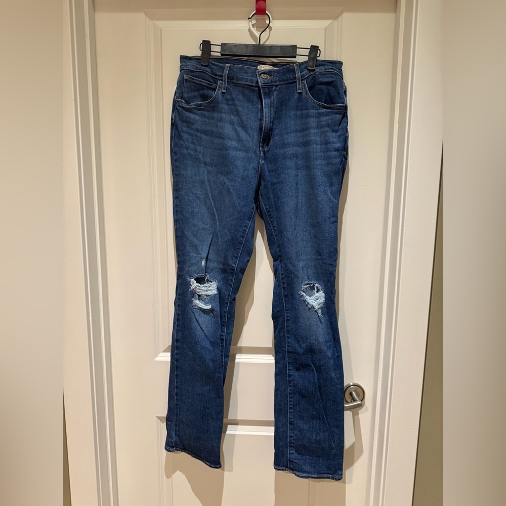 Levi's 724 Dark Blue High Rise Straight Leg Distressed Jeans